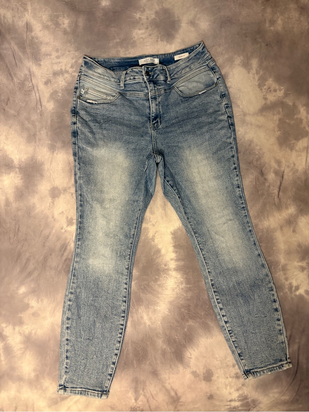 Judy Blue Light Wash Women’s Skinny Jeans
